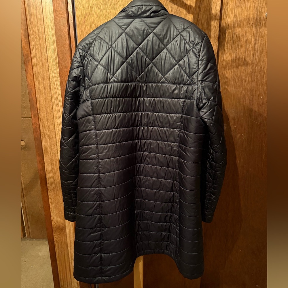 Patagonia Black Quilted Long Puffer Jacket - Picture 6 of 7